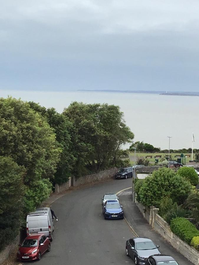 Modern Apartment With Stunning Sea View Weston-super-Mare Zewnętrze zdjęcie