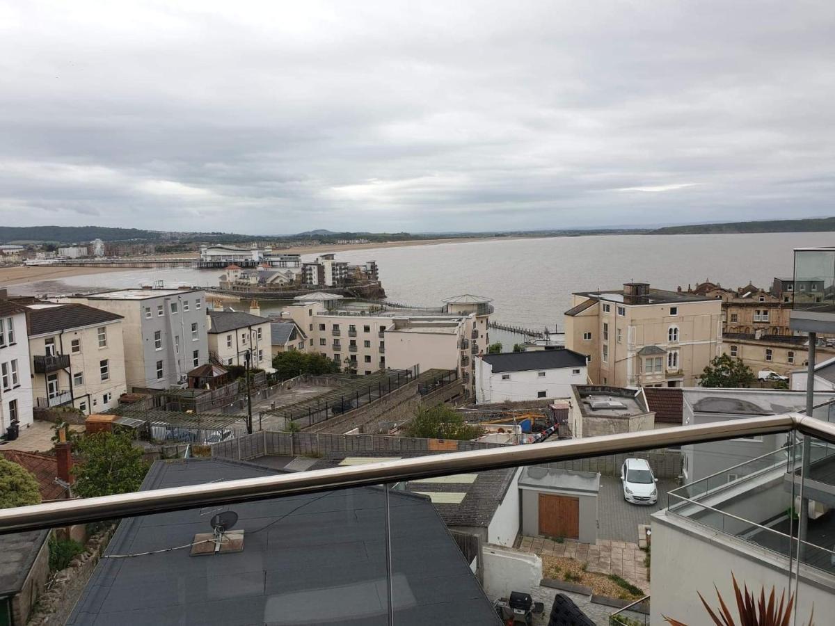 Modern Apartment With Stunning Sea View Weston-super-Mare Zewnętrze zdjęcie